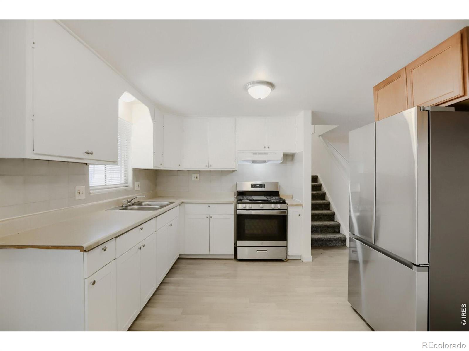 MLS Image #10 for 818  hubbard drive,longmont, Colorado