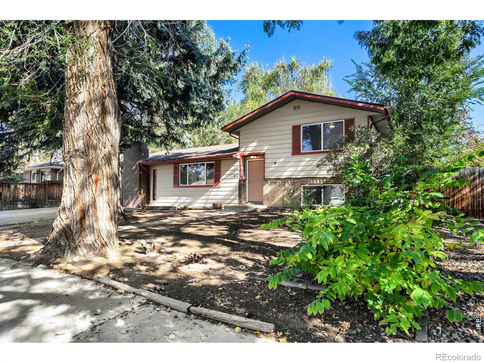 MLS Image #2 for 818  hubbard drive,longmont, Colorado