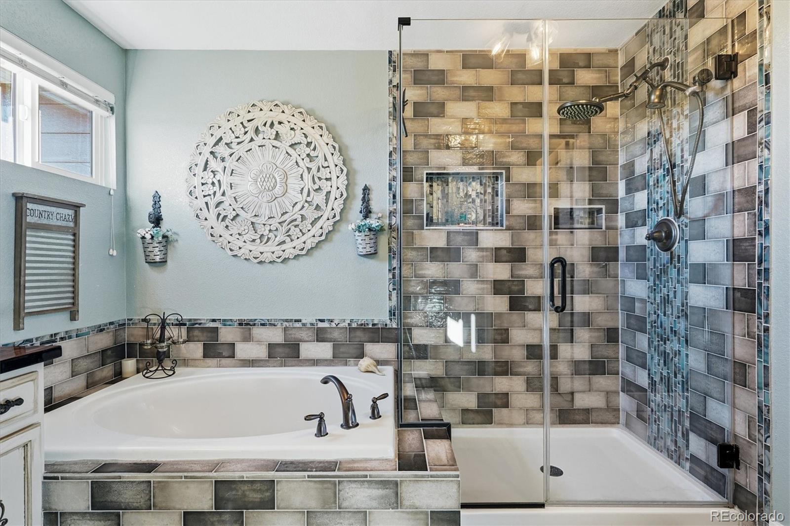 MLS Image #22 for 11722  kearney way,thornton, Colorado