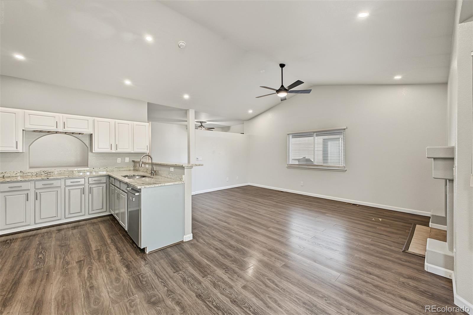MLS Image #11 for 1323 w 111th place,northglenn, Colorado