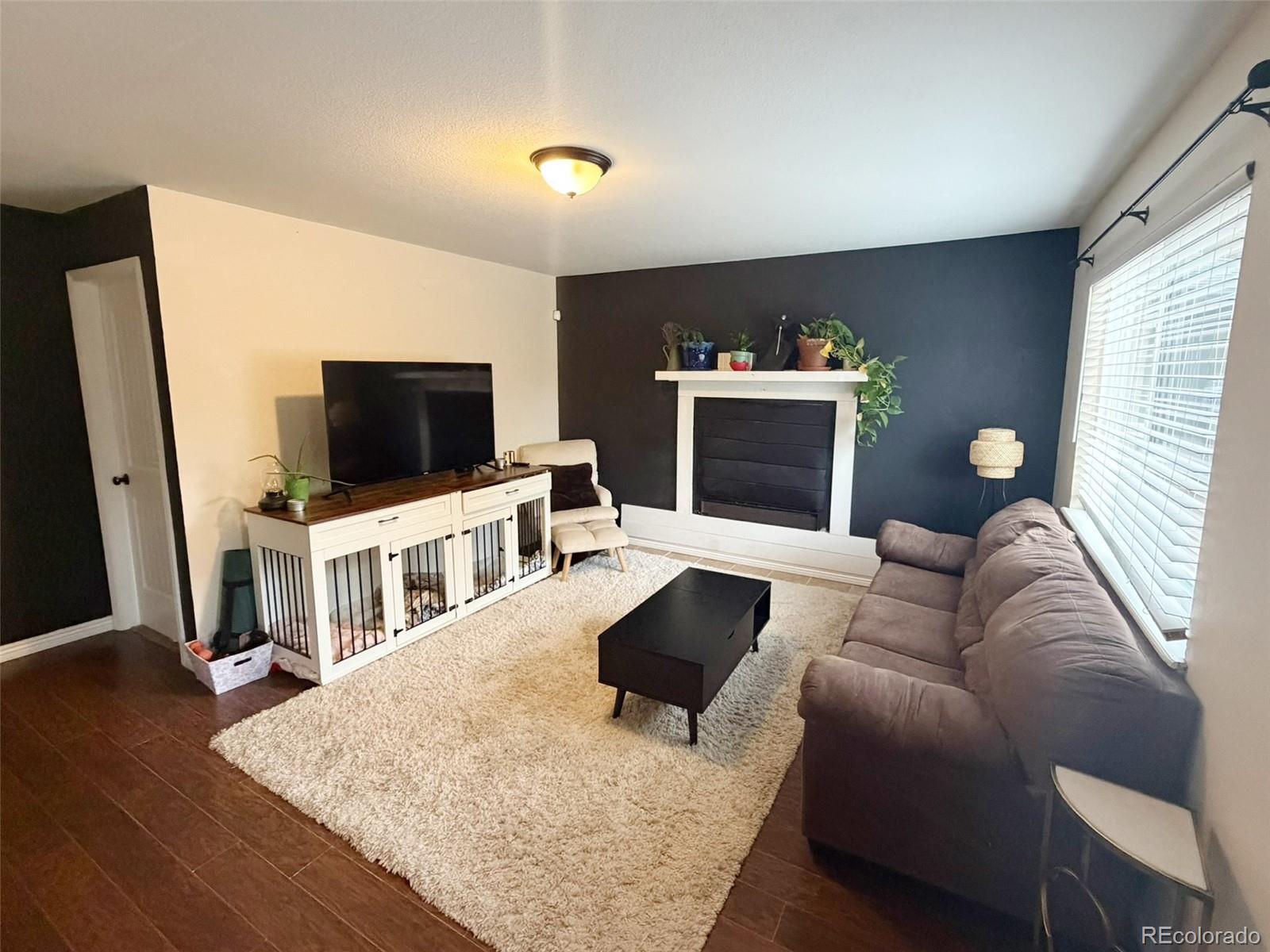 MLS Image #2 for 1954  saratoga drive,colorado springs, Colorado