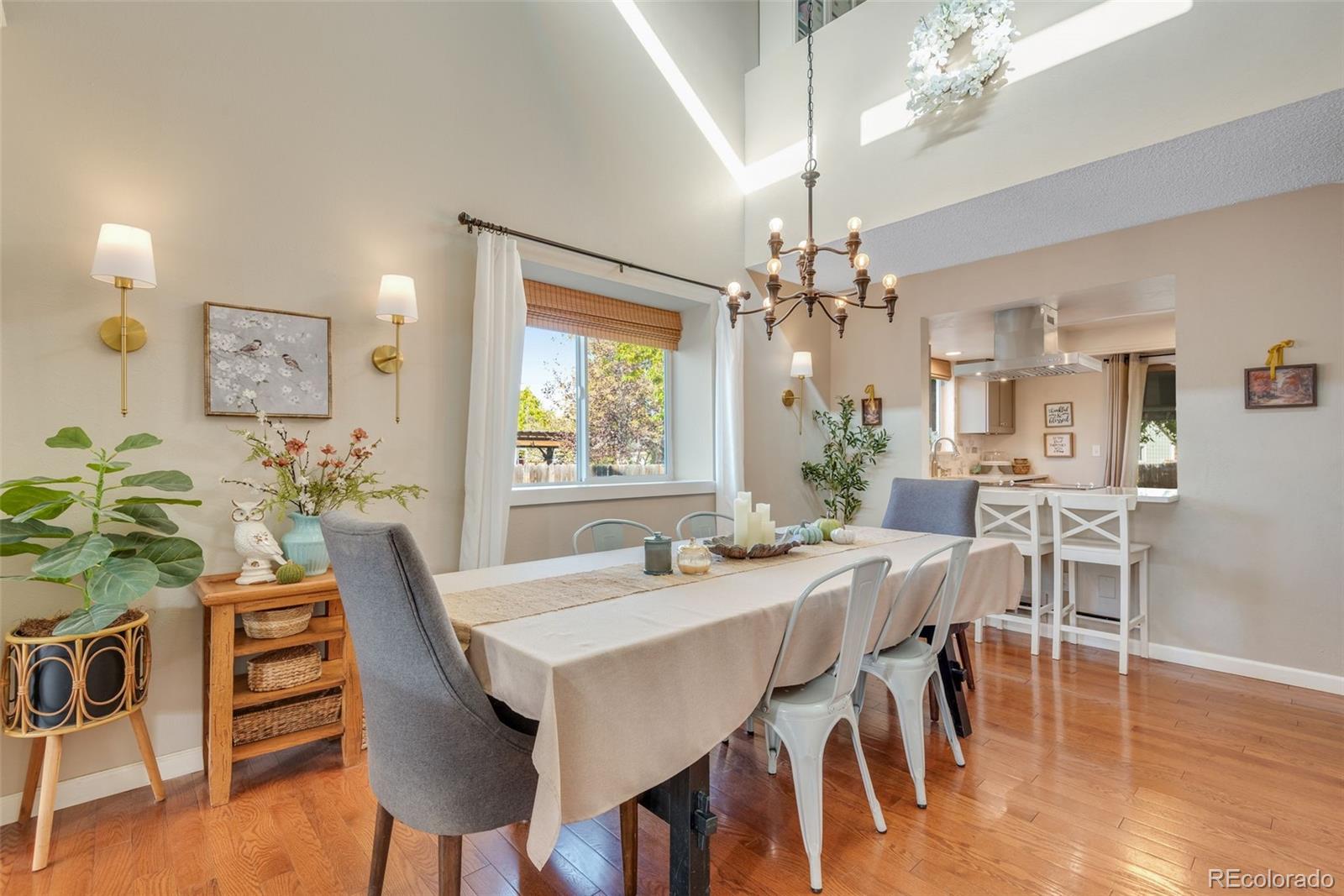 MLS Image #3 for 5856 s nelson street,littleton, Colorado