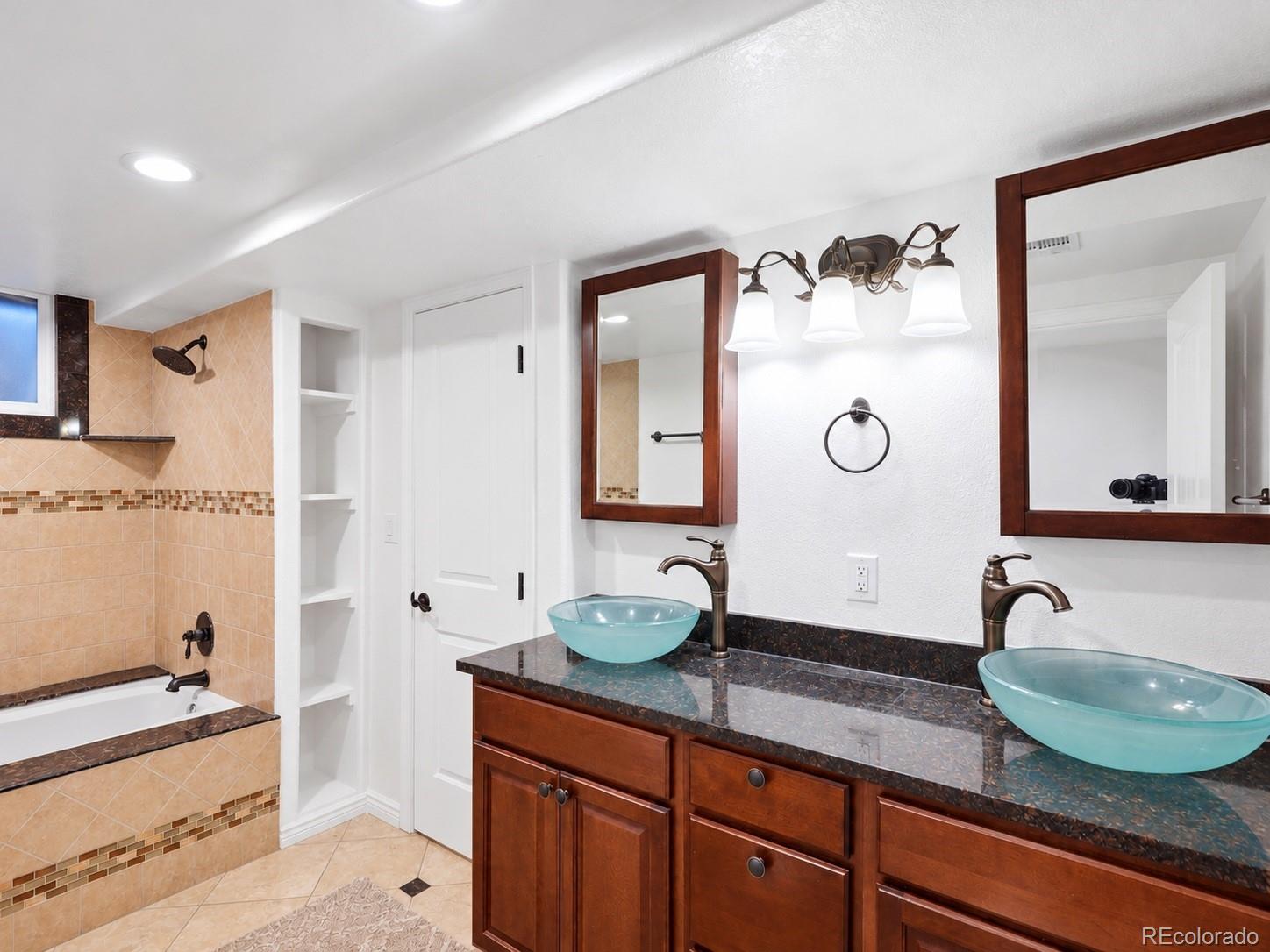 MLS Image #28 for 12106 e louisiana drive,aurora, Colorado