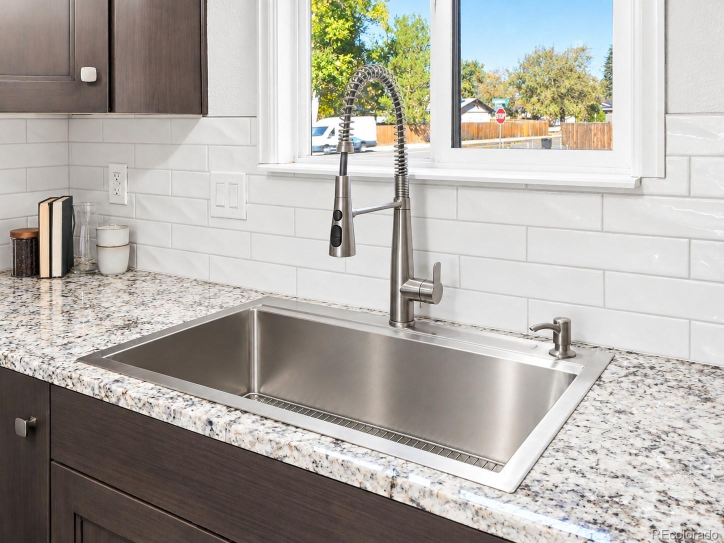 MLS Image #8 for 12106 e louisiana drive,aurora, Colorado