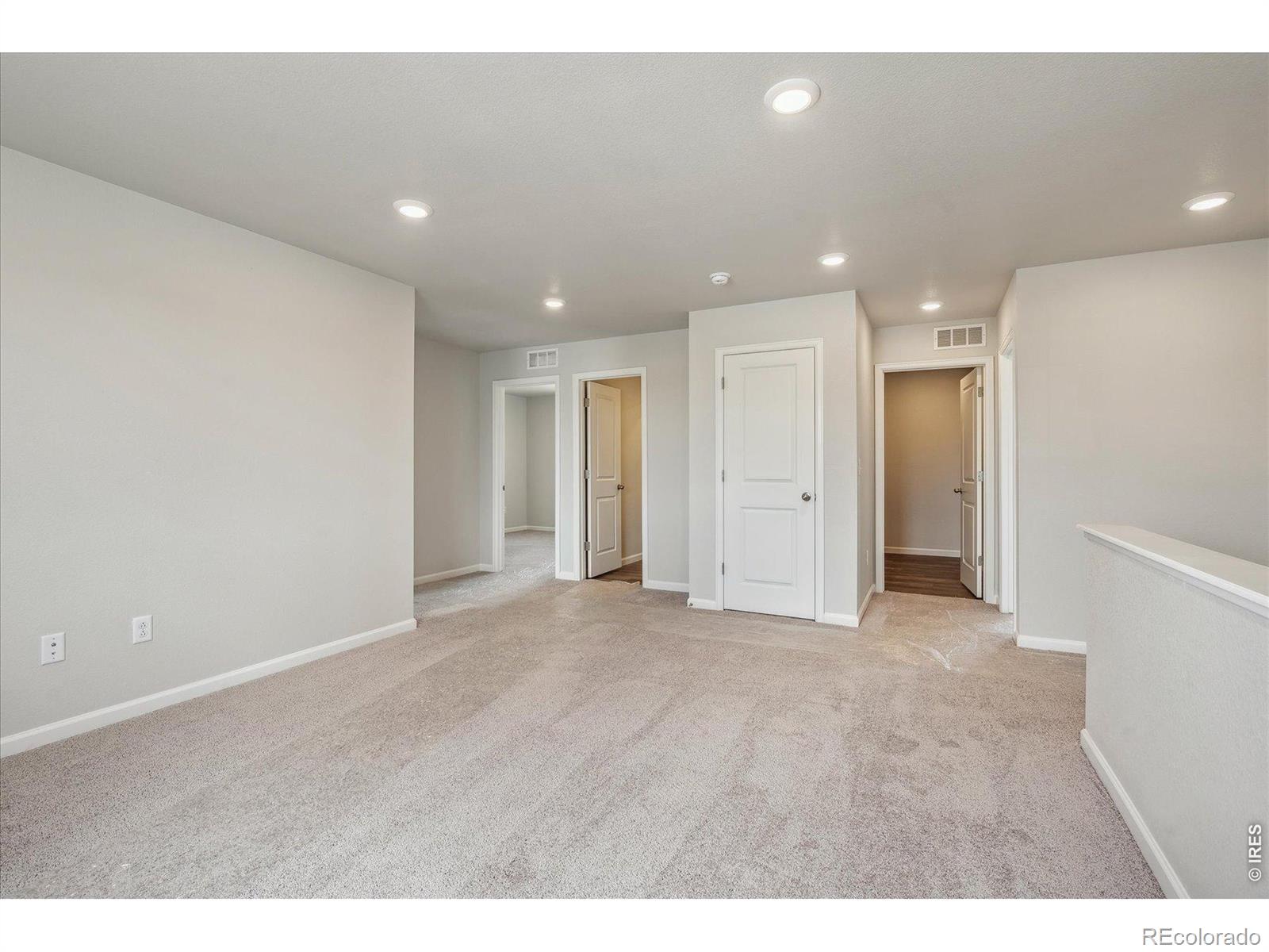 MLS Image #17 for 822  kettlepond way,windsor, Colorado