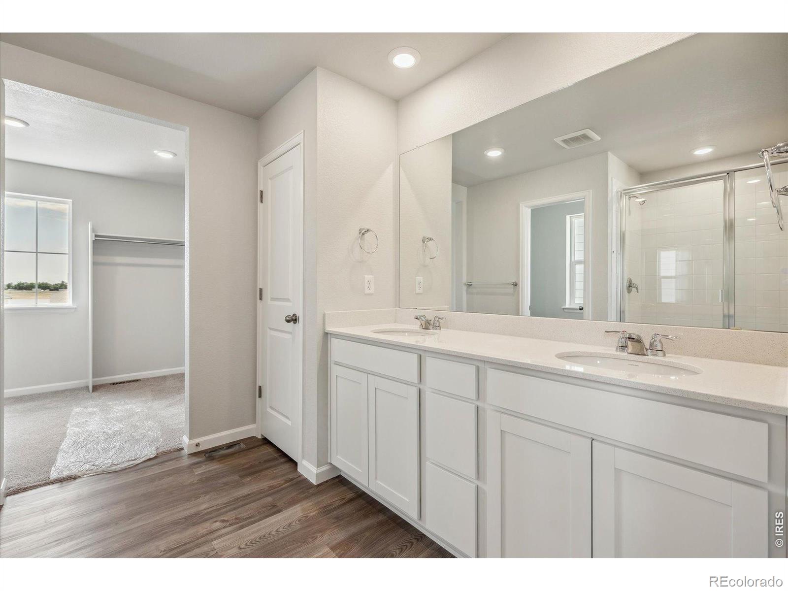 MLS Image #19 for 822  kettlepond way,windsor, Colorado