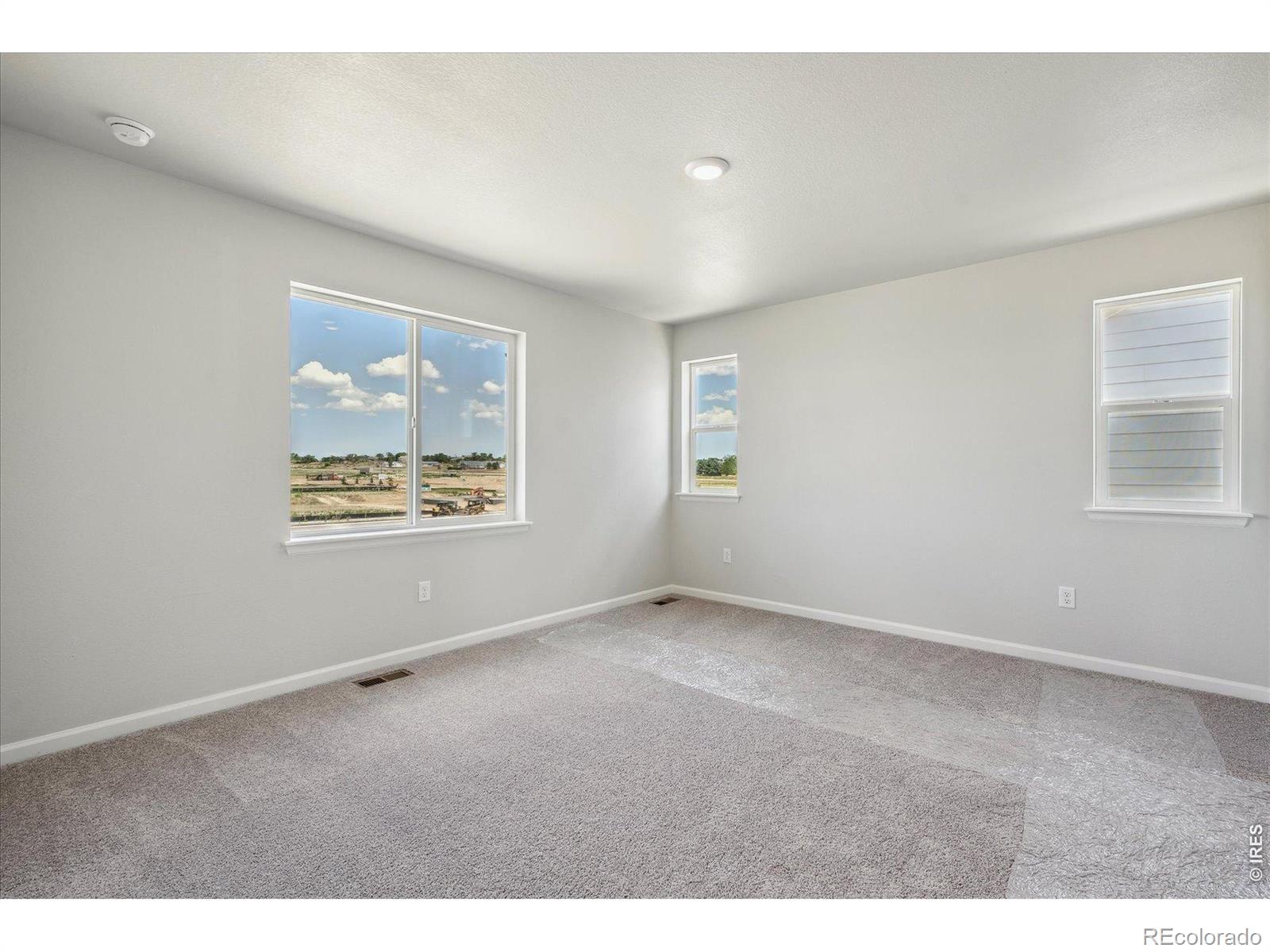 MLS Image #20 for 822  kettlepond way,windsor, Colorado