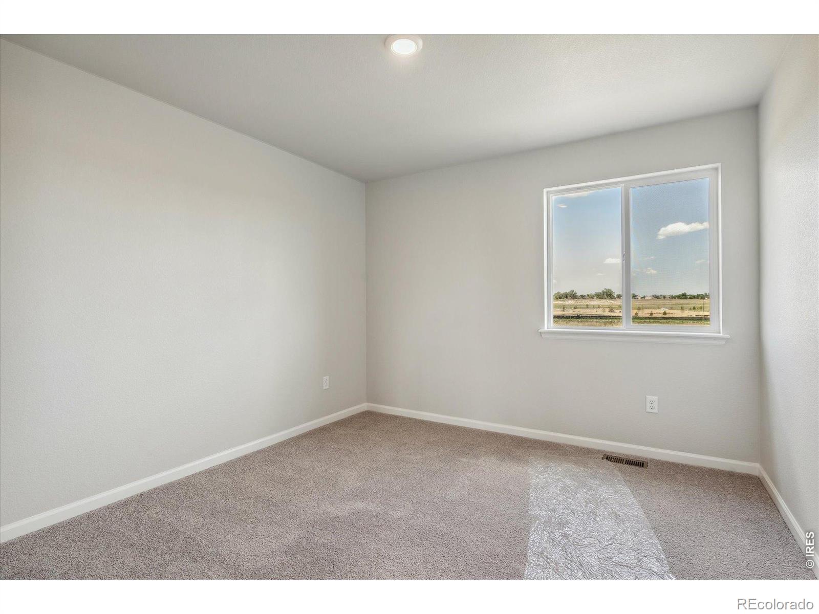 MLS Image #26 for 822  kettlepond way,windsor, Colorado