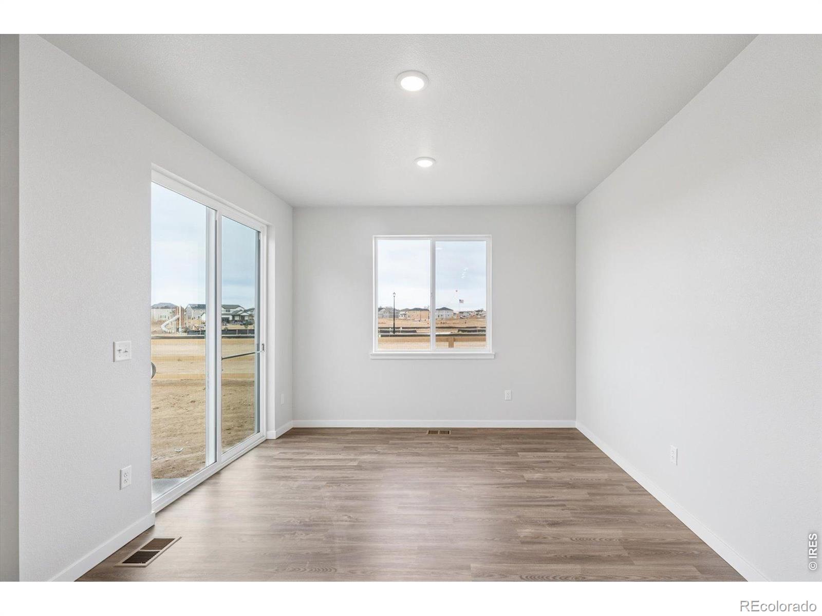 MLS Image #20 for 815  kettlepond way,windsor, Colorado