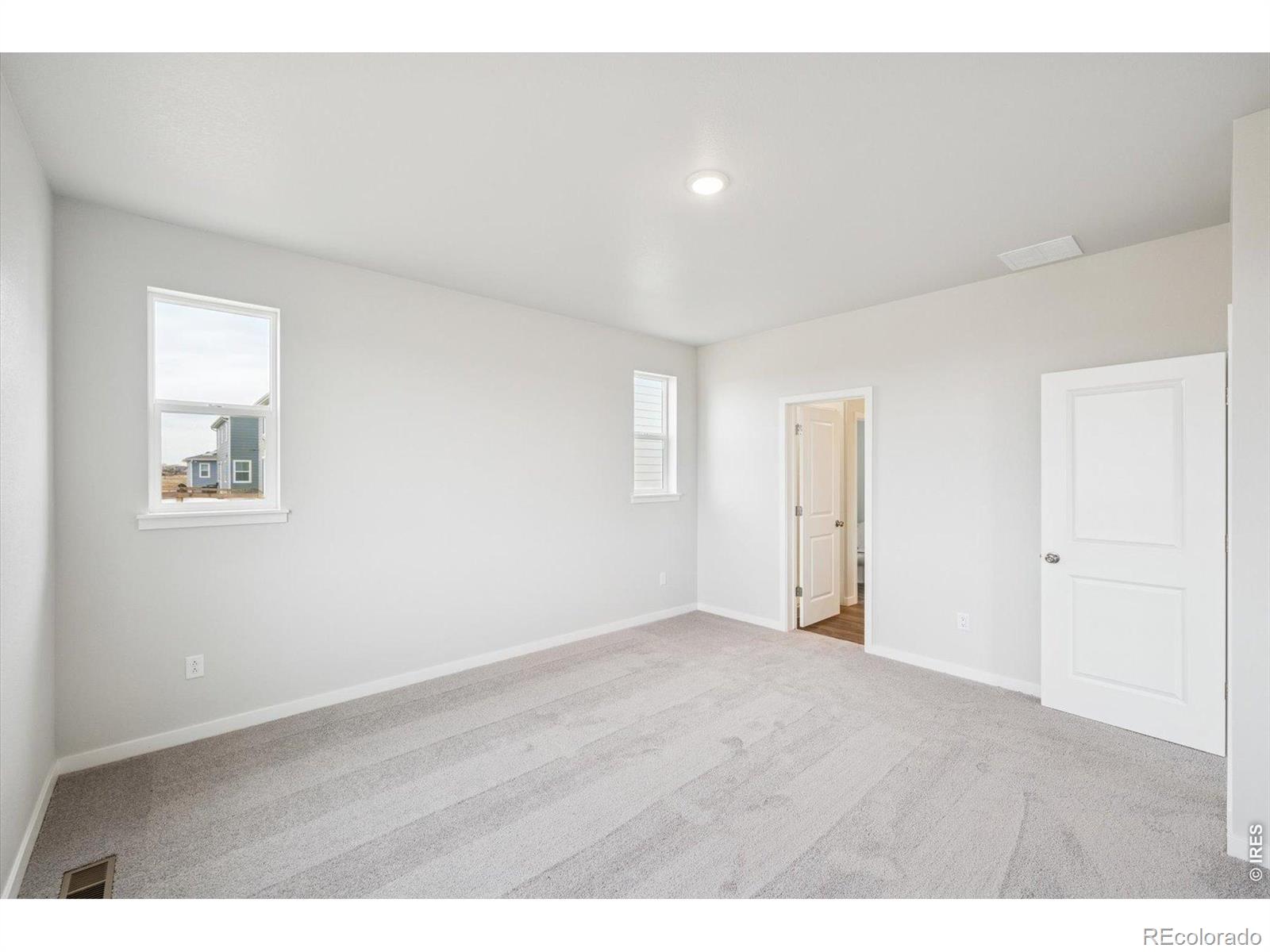 MLS Image #23 for 815  kettlepond way,windsor, Colorado