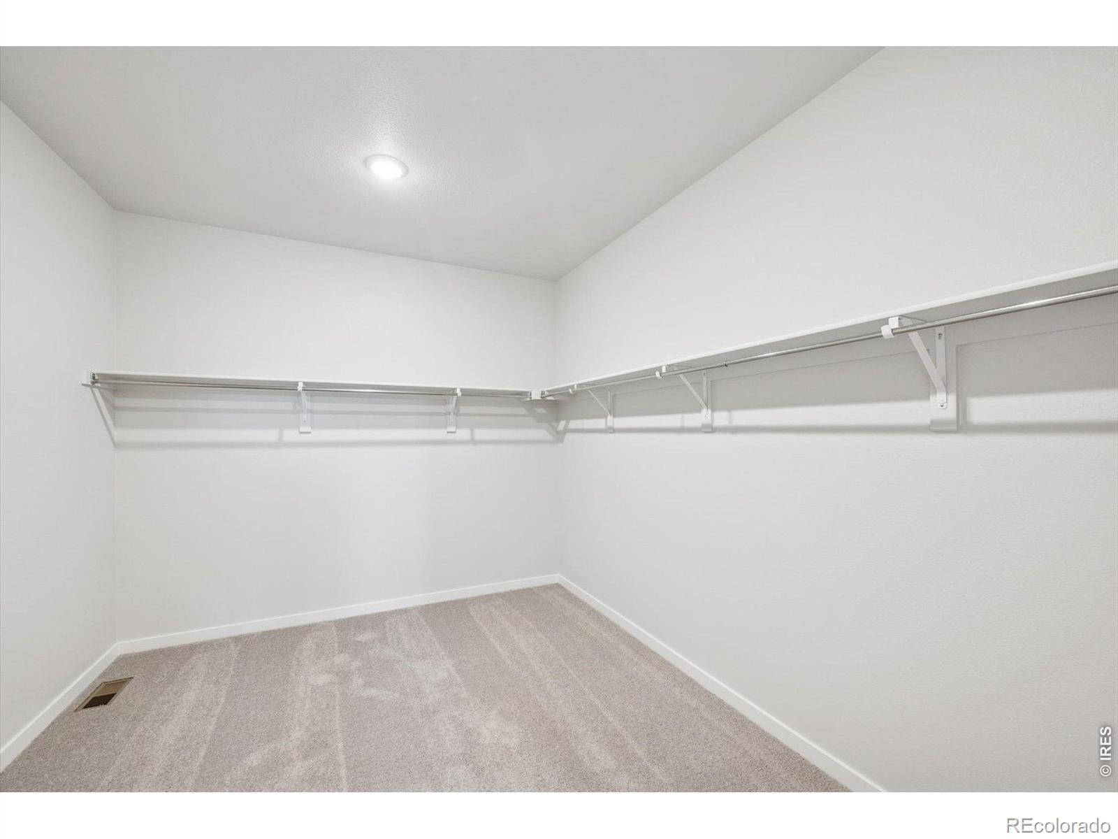 MLS Image #24 for 815  kettlepond way,windsor, Colorado