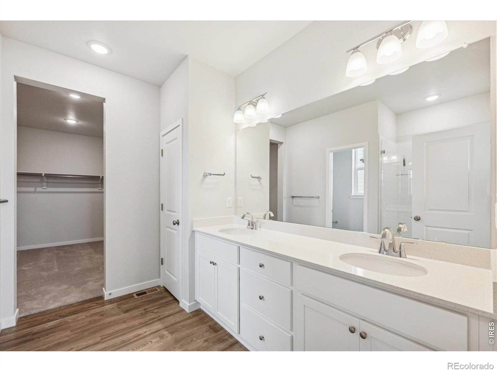MLS Image #25 for 815  kettlepond way,windsor, Colorado