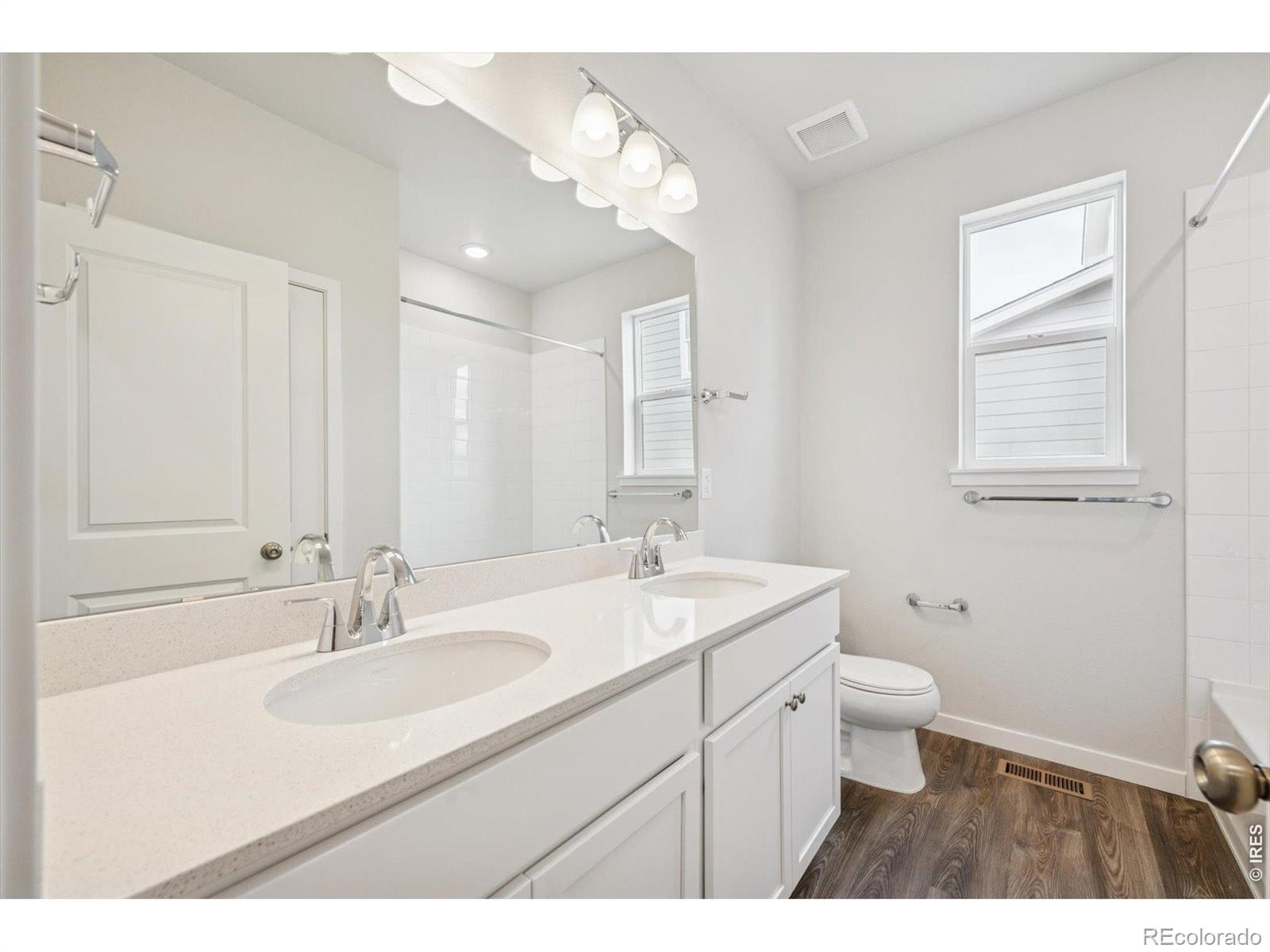MLS Image #7 for 815  kettlepond way,windsor, Colorado