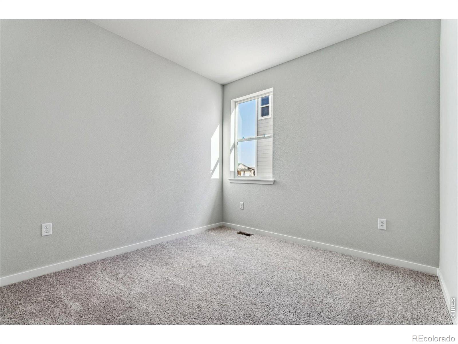 MLS Image #6 for 814  kettlepond way,windsor, Colorado