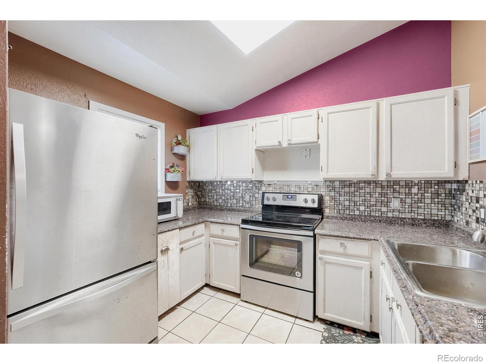 MLS Image #5 for 19073 e 16th avenue,aurora, Colorado