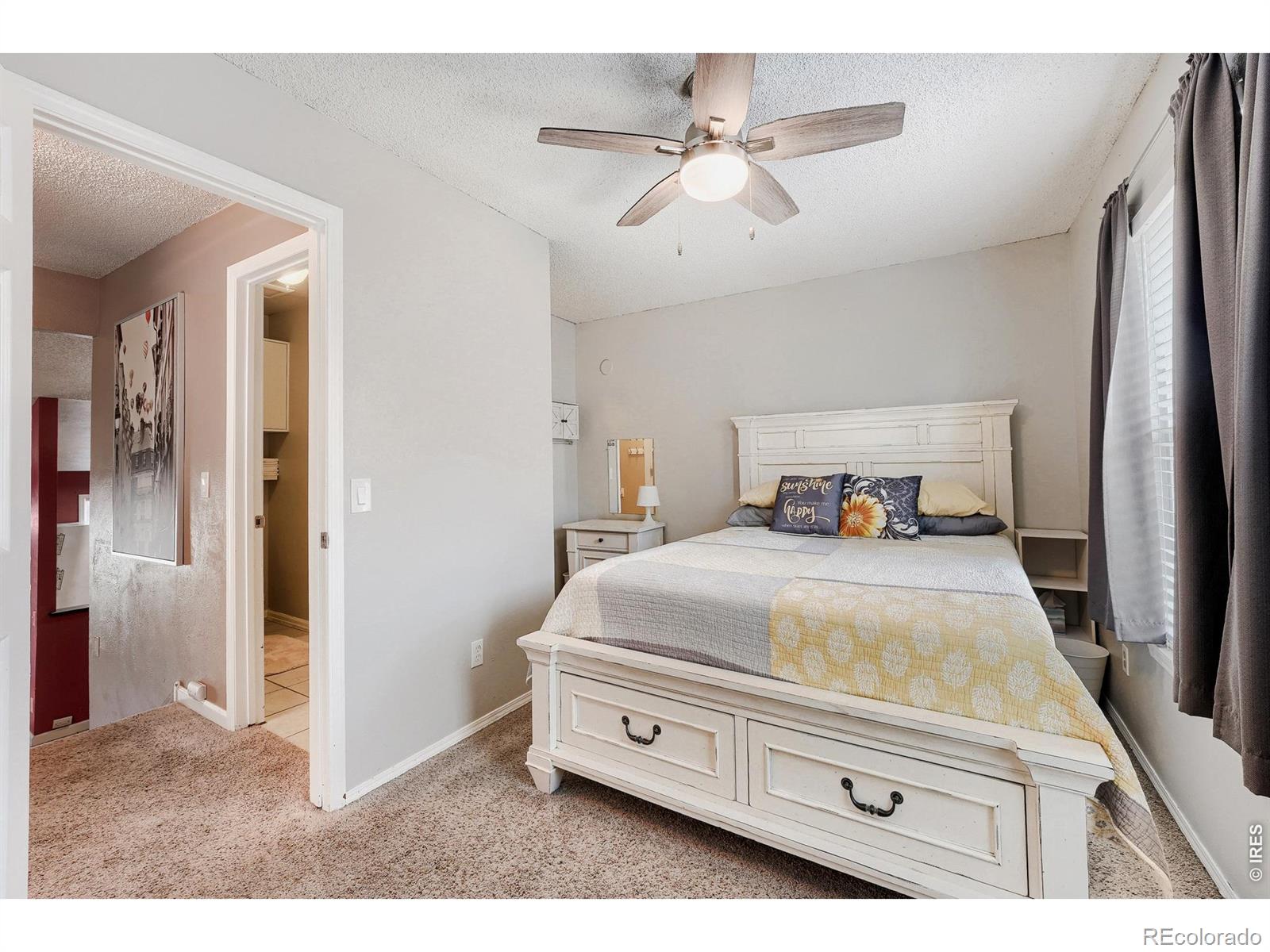 MLS Image #8 for 19073 e 16th avenue,aurora, Colorado