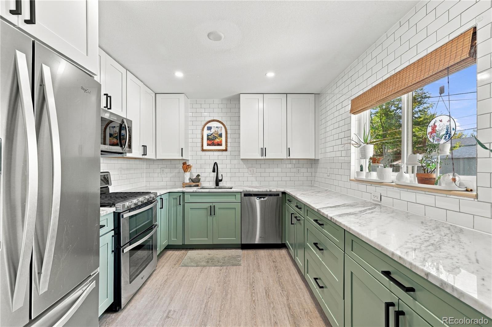 MLS Image #2 for 6142  jellison way,arvada, Colorado