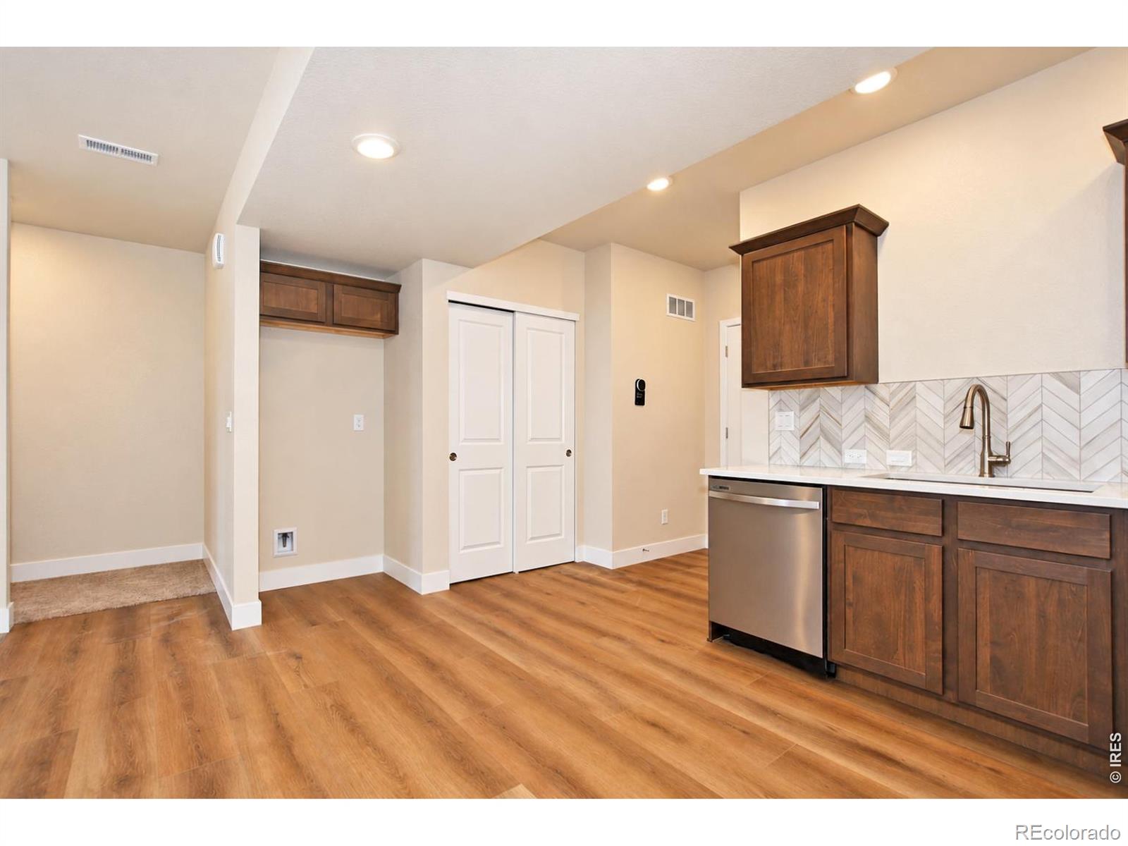 MLS Image #33 for 4752  degas drive,loveland, Colorado