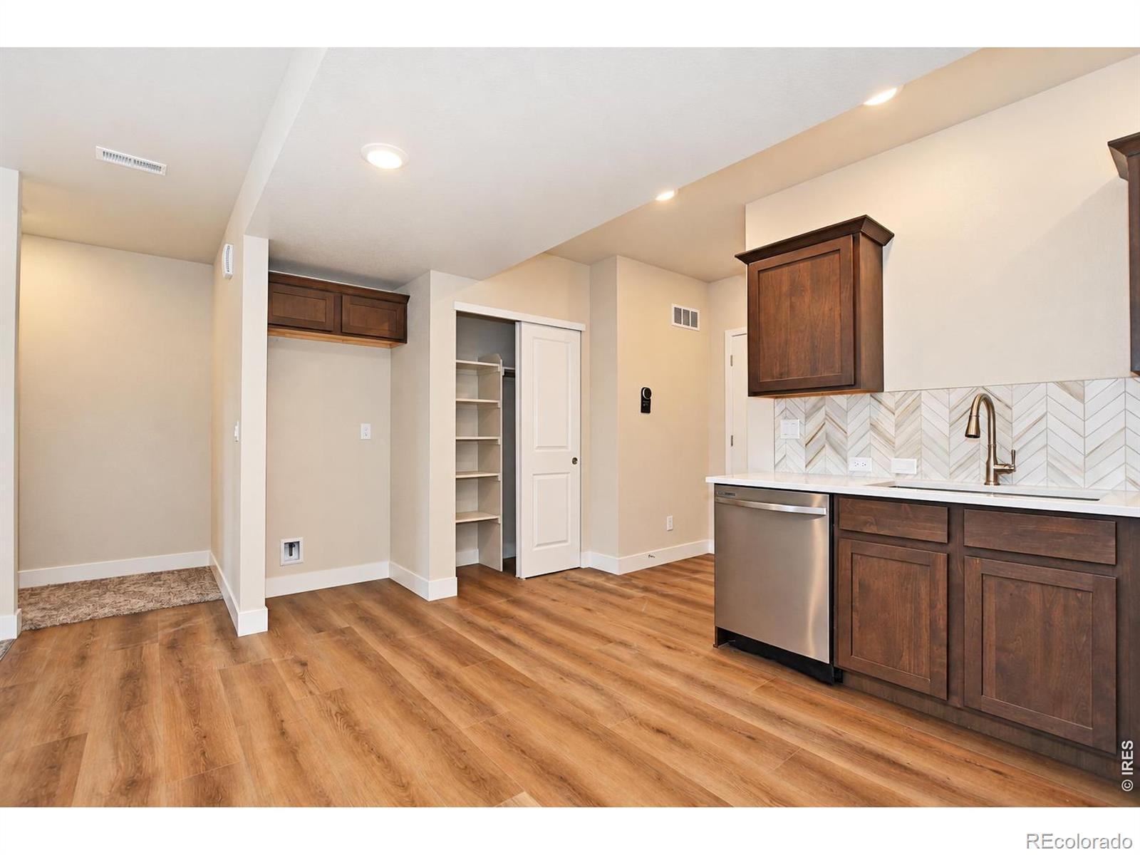 MLS Image #34 for 4752  degas drive,loveland, Colorado