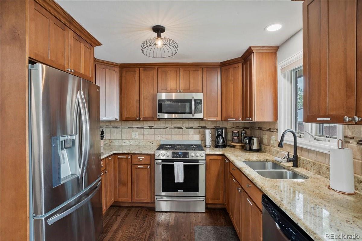 MLS Image #17 for 6053  uno street,arvada, Colorado