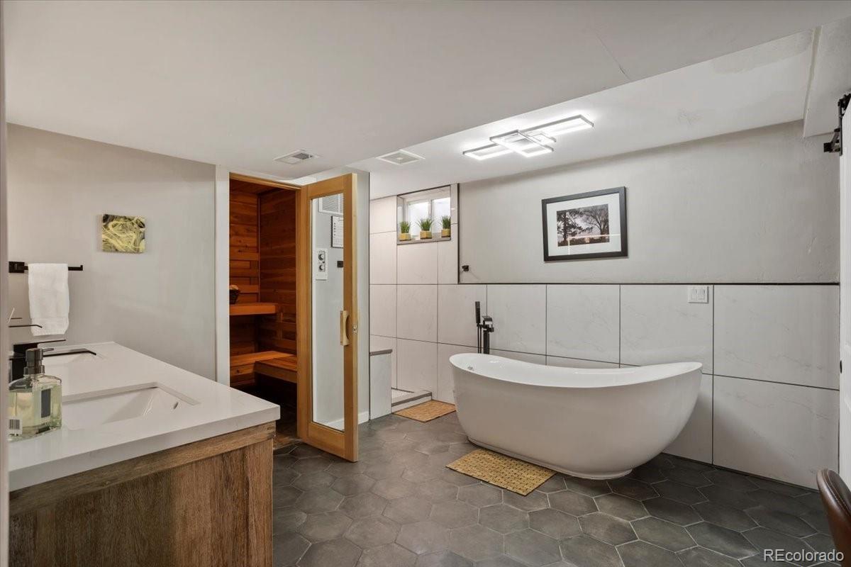 MLS Image #29 for 6053  uno street,arvada, Colorado