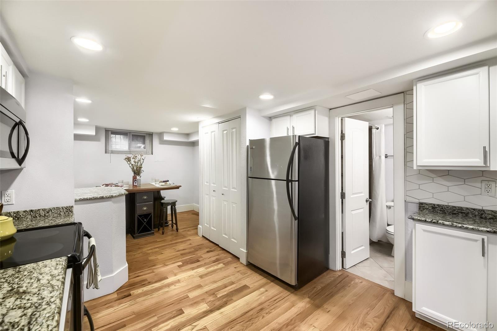 MLS Image #14 for 1374 n ogden street,denver, Colorado