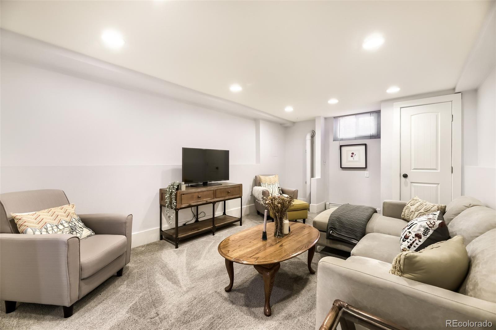MLS Image #5 for 1374 n ogden street,denver, Colorado