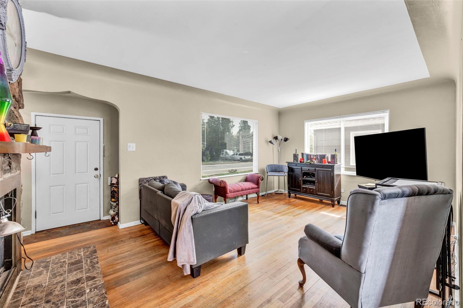 MLS Image #10 for 3975 s pennsylvania street,englewood, Colorado