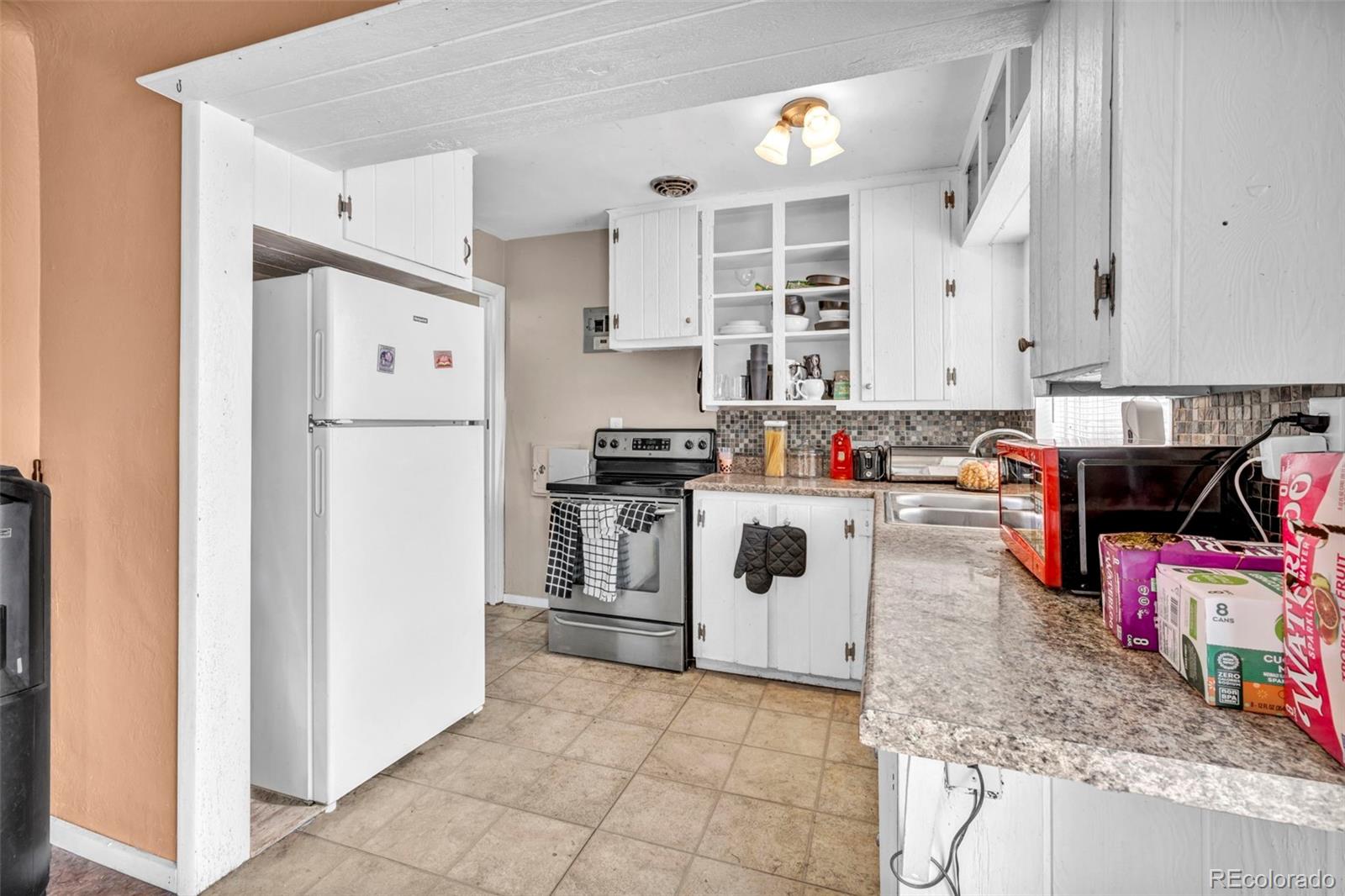 MLS Image #16 for 3975 s pennsylvania street,englewood, Colorado