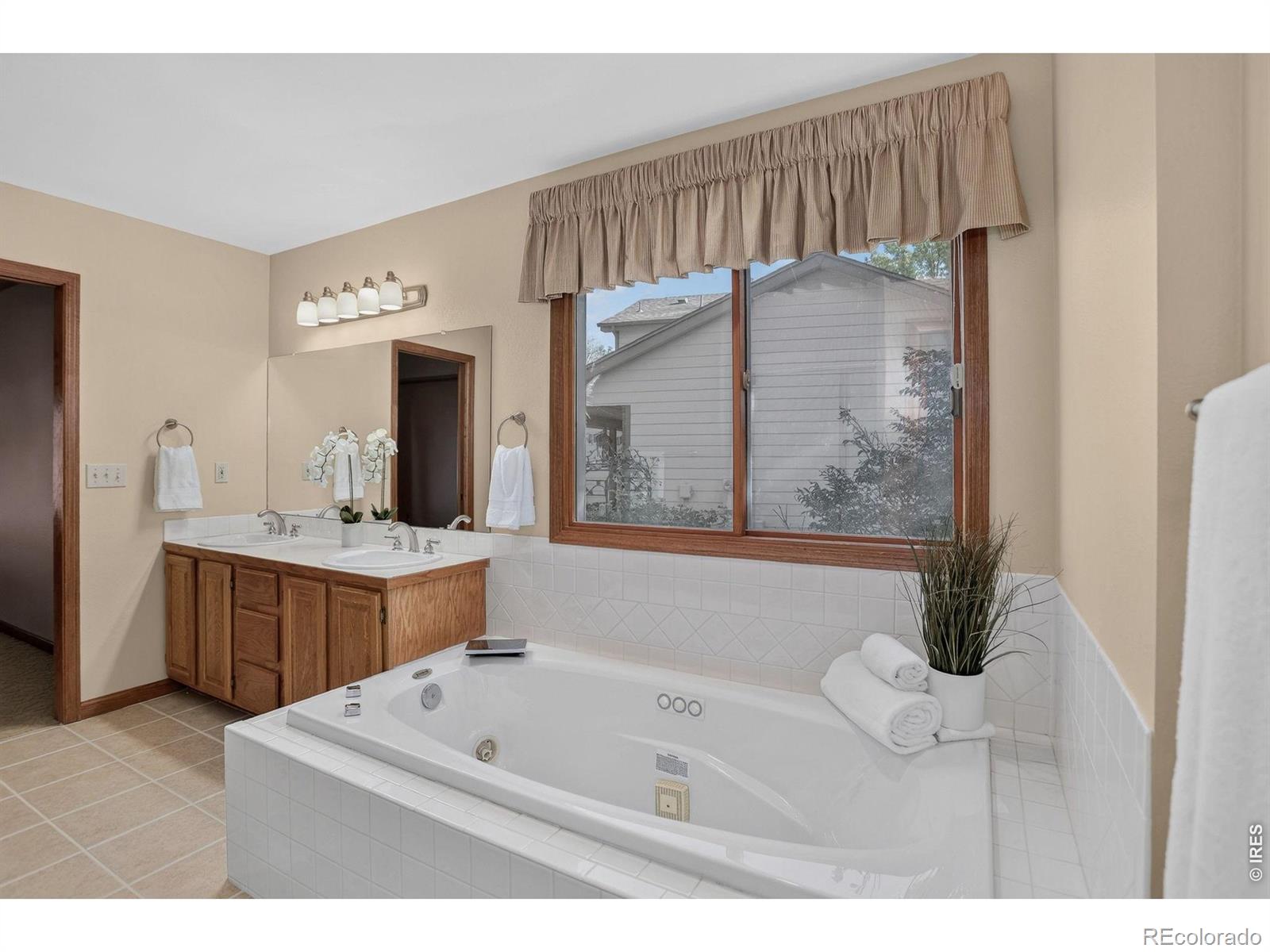 MLS Image #25 for 932  alexandria drive,loveland, Colorado