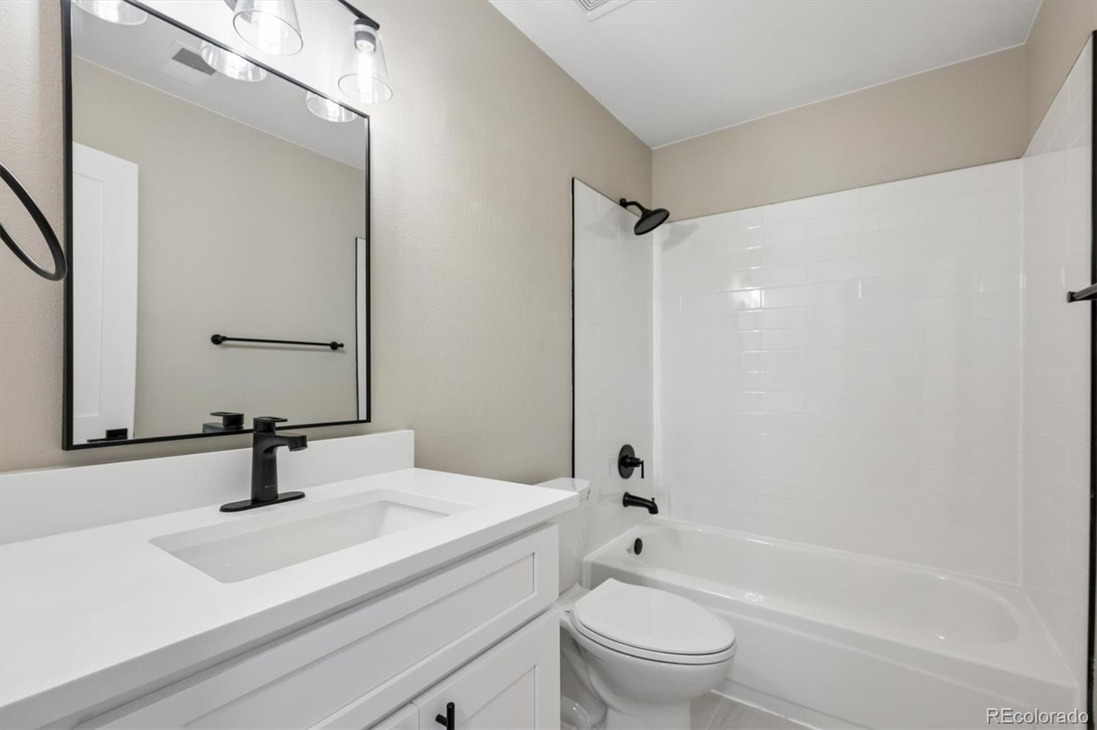 MLS Image #14 for 7476 e arkansas avenue,denver, Colorado