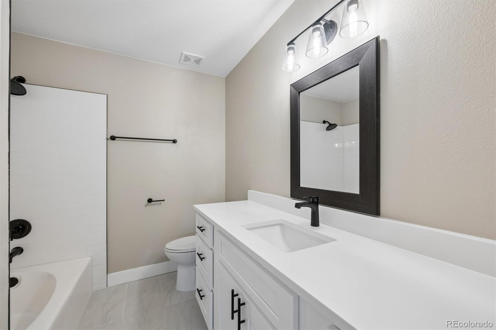 MLS Image #16 for 7476 e arkansas avenue,denver, Colorado