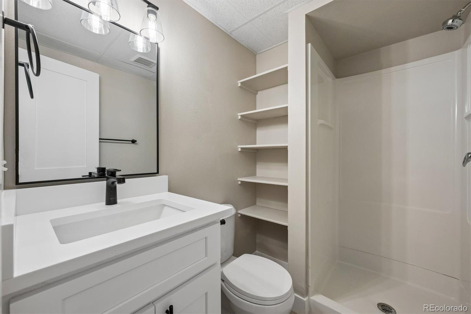 MLS Image #19 for 7476 e arkansas avenue,denver, Colorado