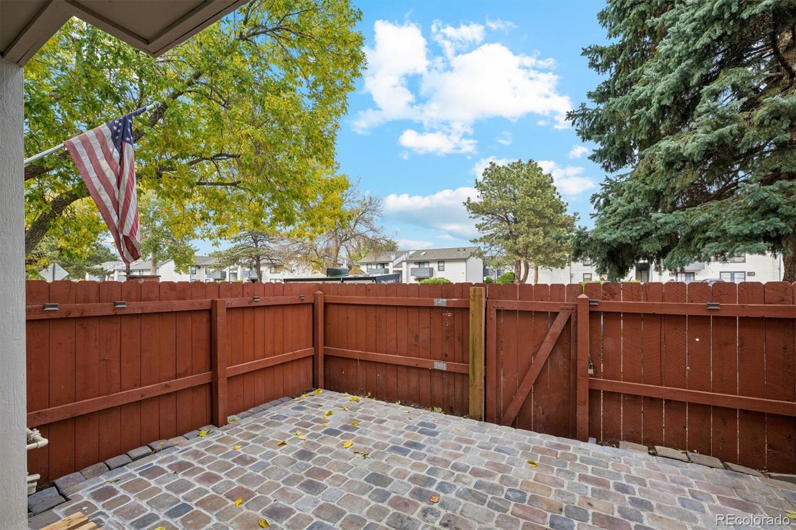 MLS Image #3 for 7476 e arkansas avenue,denver, Colorado