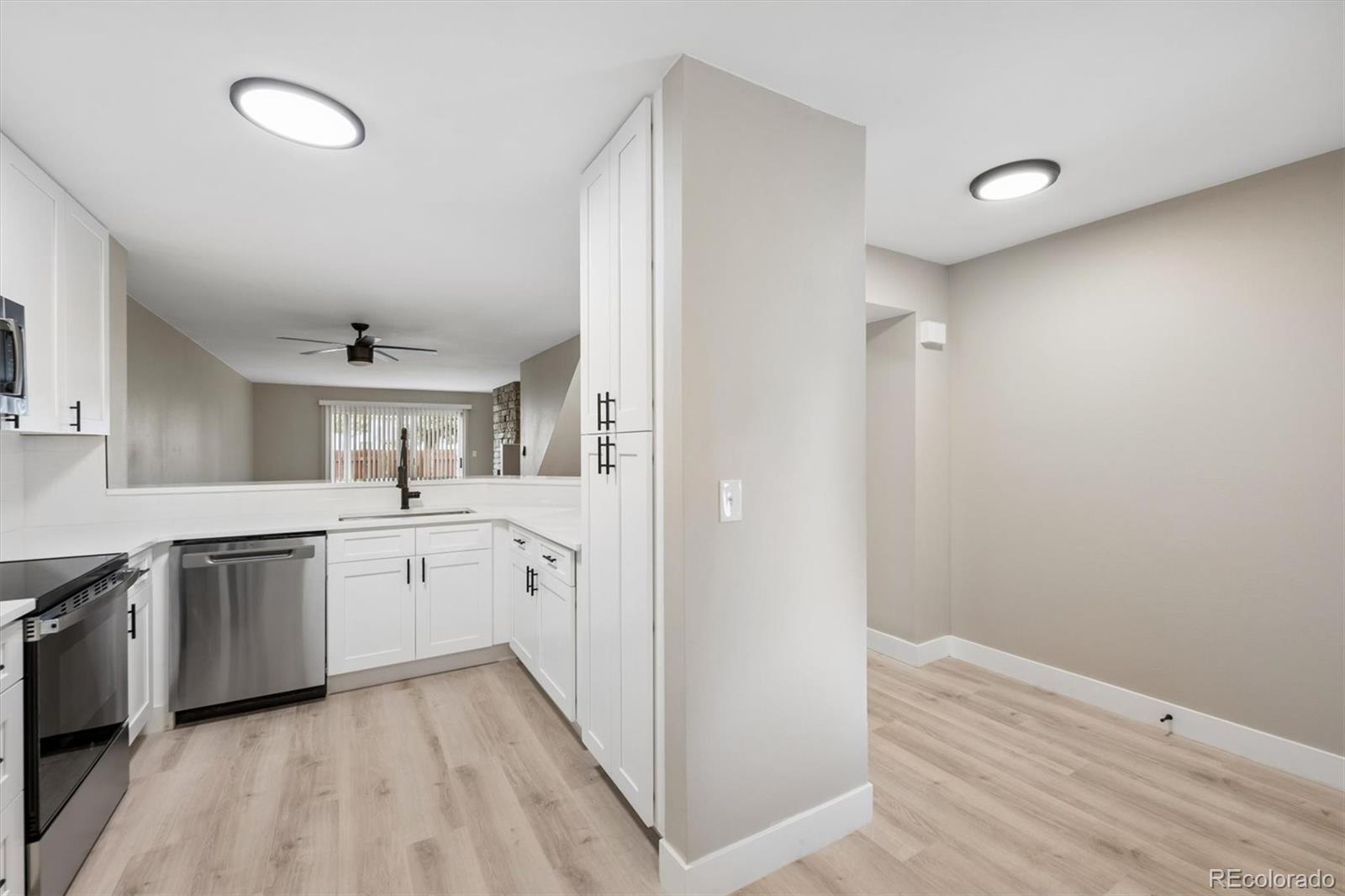 MLS Image #4 for 7476 e arkansas avenue,denver, Colorado