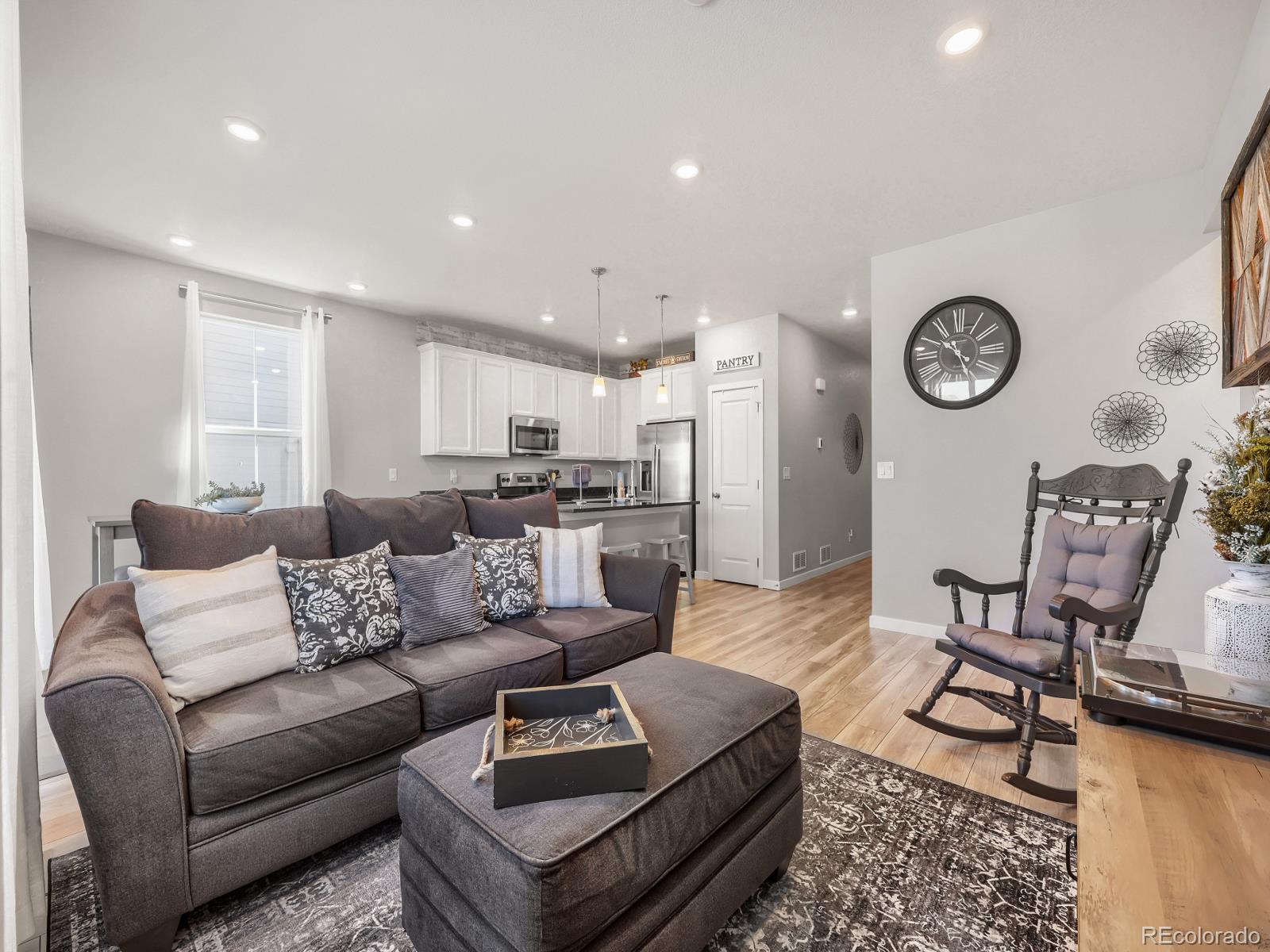 MLS Image #11 for 863  high point trail,elizabeth, Colorado