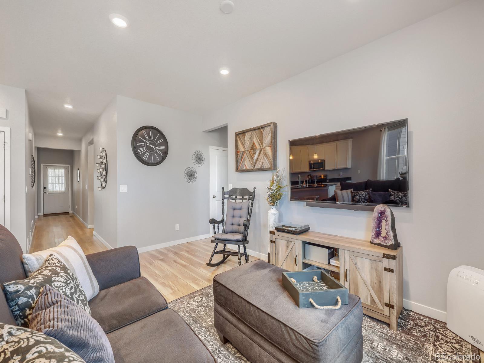 MLS Image #13 for 863  high point trail,elizabeth, Colorado
