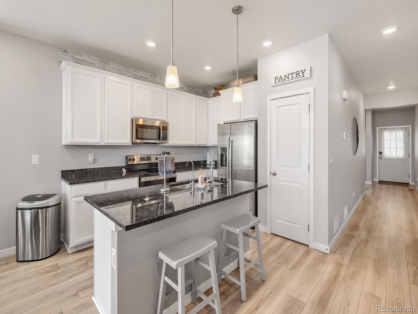 MLS Image #4 for 863  high point trail,elizabeth, Colorado