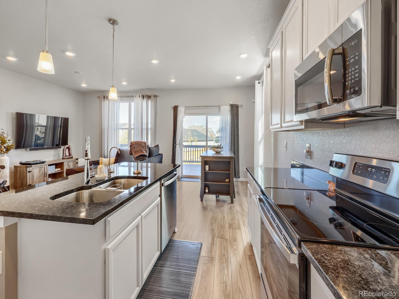 MLS Image #5 for 863  high point trail,elizabeth, Colorado