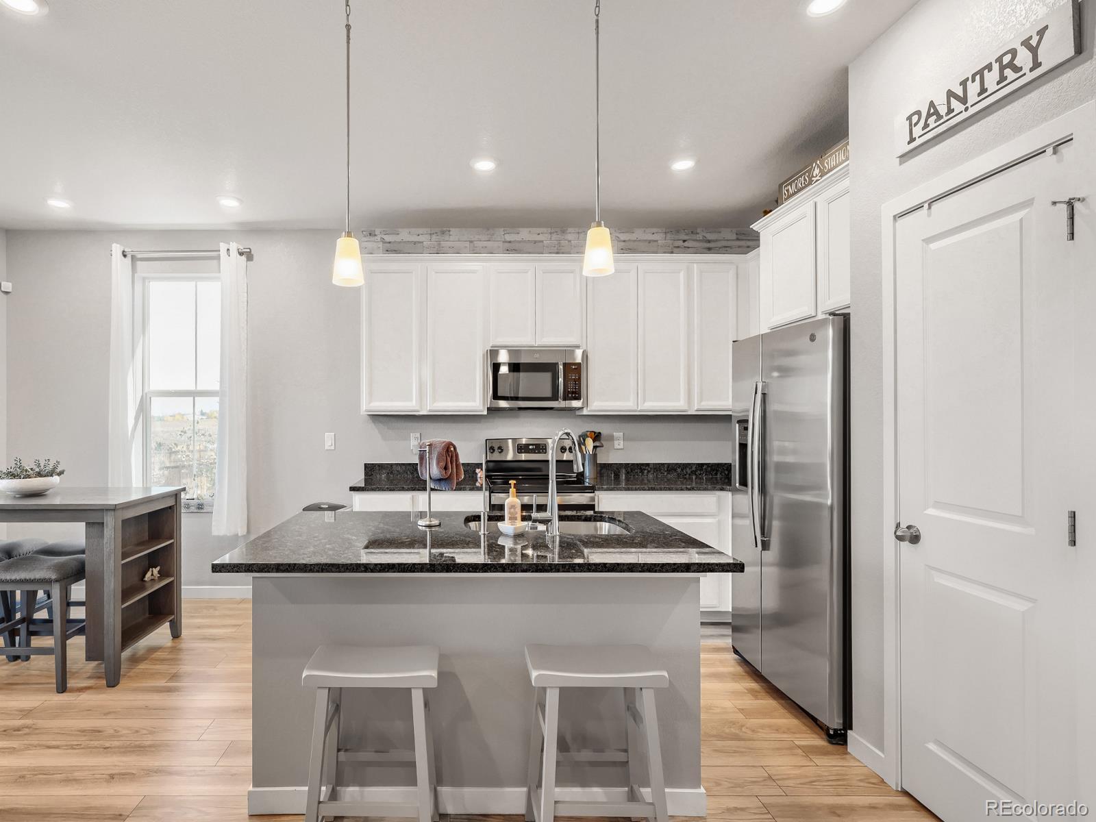 MLS Image #6 for 863  high point trail,elizabeth, Colorado