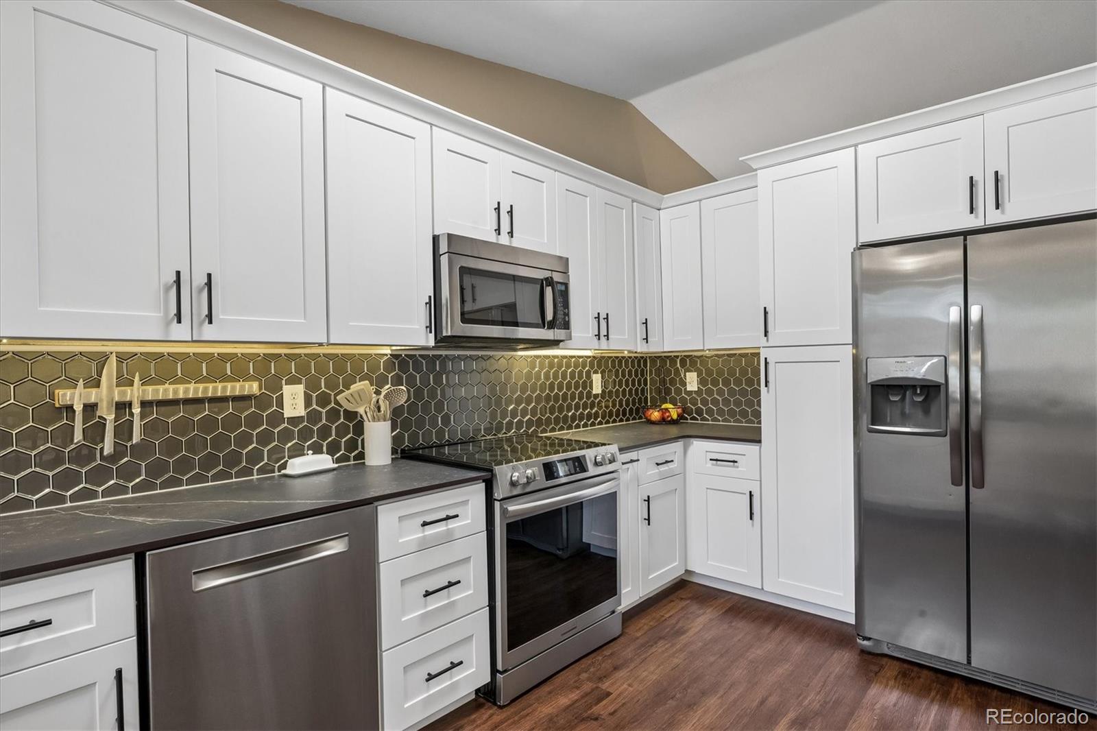 MLS Image #3 for 9925  apollo bay way,highlands ranch, Colorado