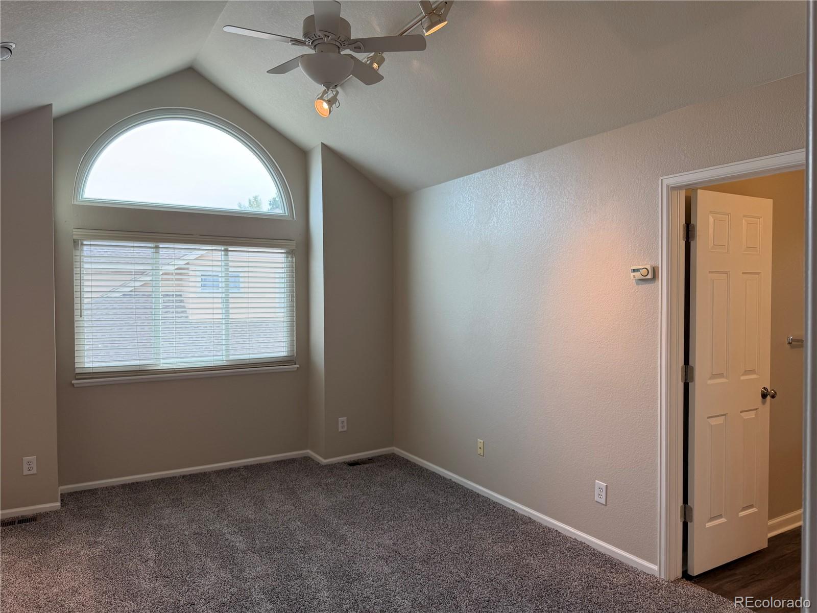 MLS Image #9 for 12682 e pacific circle,aurora, Colorado