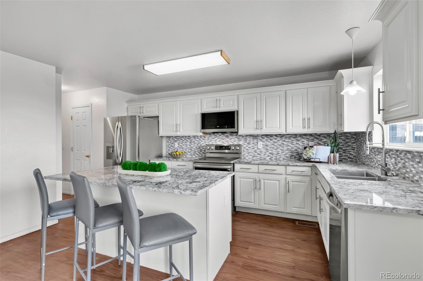 MLS Image #12 for 14543 e 26th place,aurora, Colorado