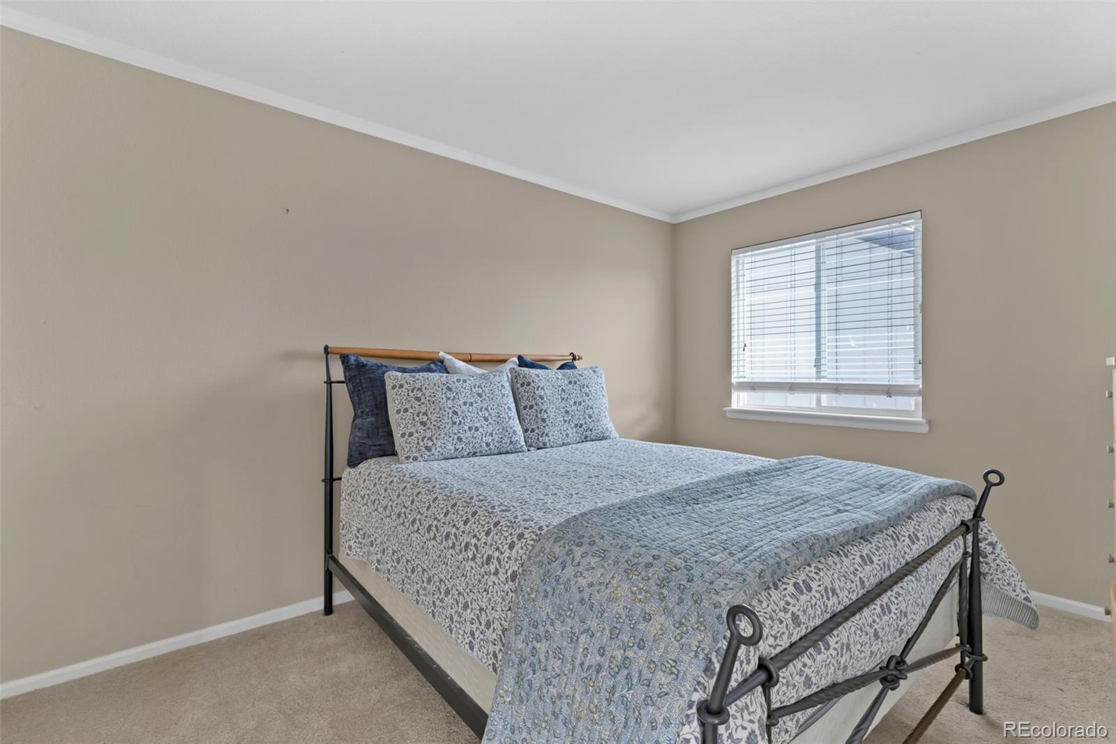 MLS Image #25 for 14543 e 26th place,aurora, Colorado