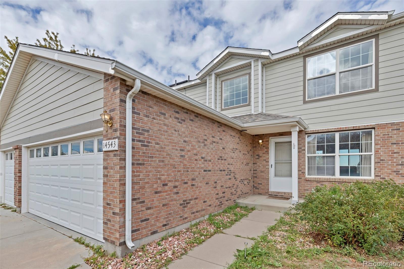 MLS Image #3 for 14543 e 26th place,aurora, Colorado