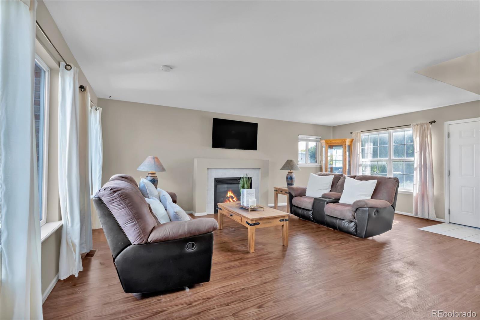 MLS Image #7 for 14543 e 26th place,aurora, Colorado
