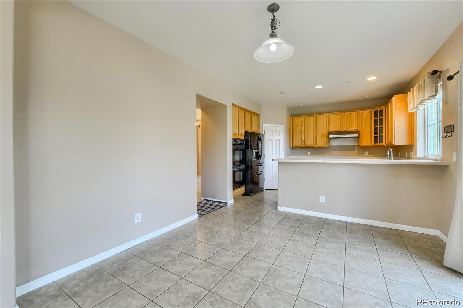 MLS Image #4 for 265 n duquesne street,aurora, Colorado