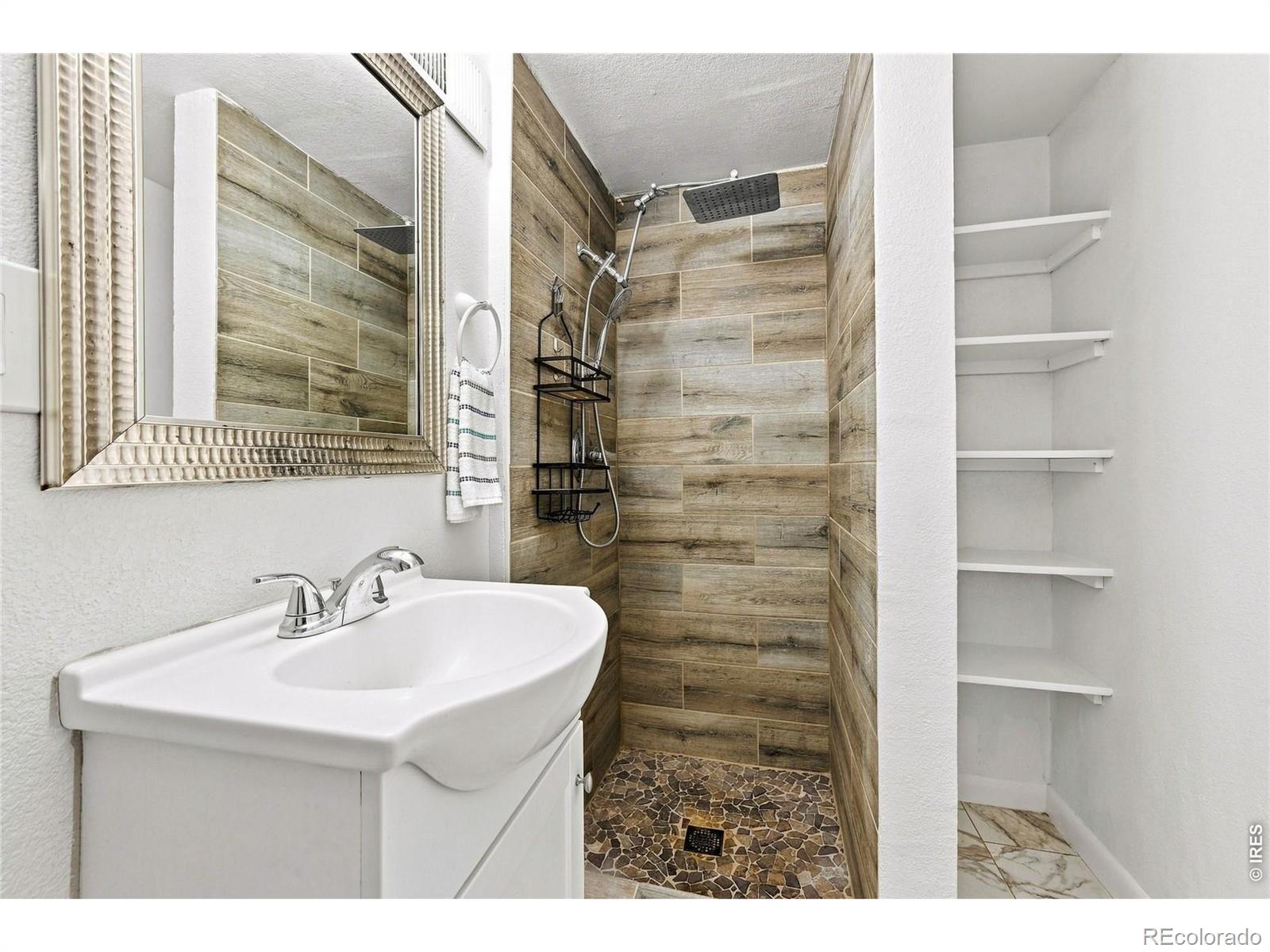 MLS Image #12 for 118 s yates way,denver, Colorado