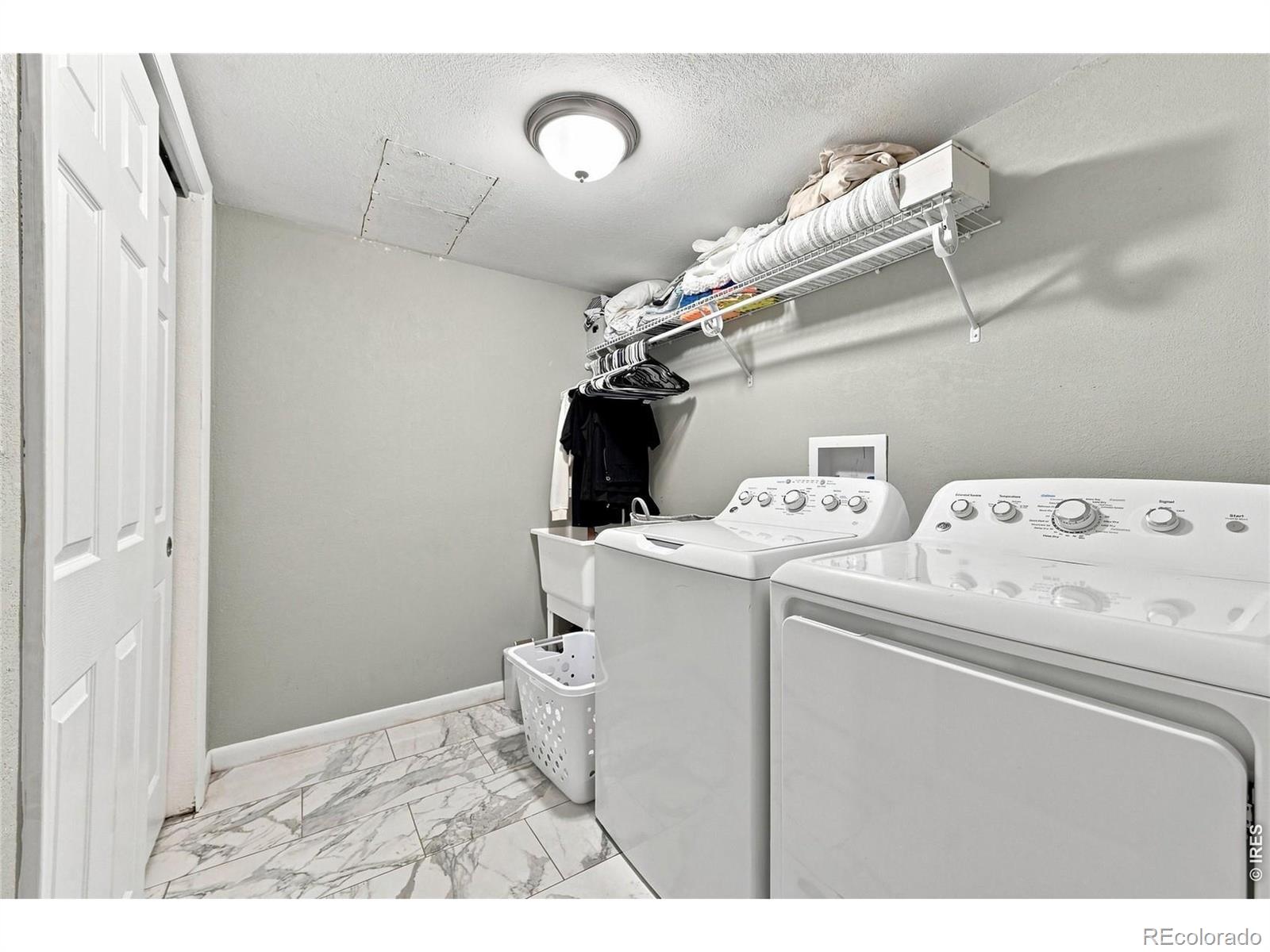 MLS Image #16 for 118 s yates way,denver, Colorado