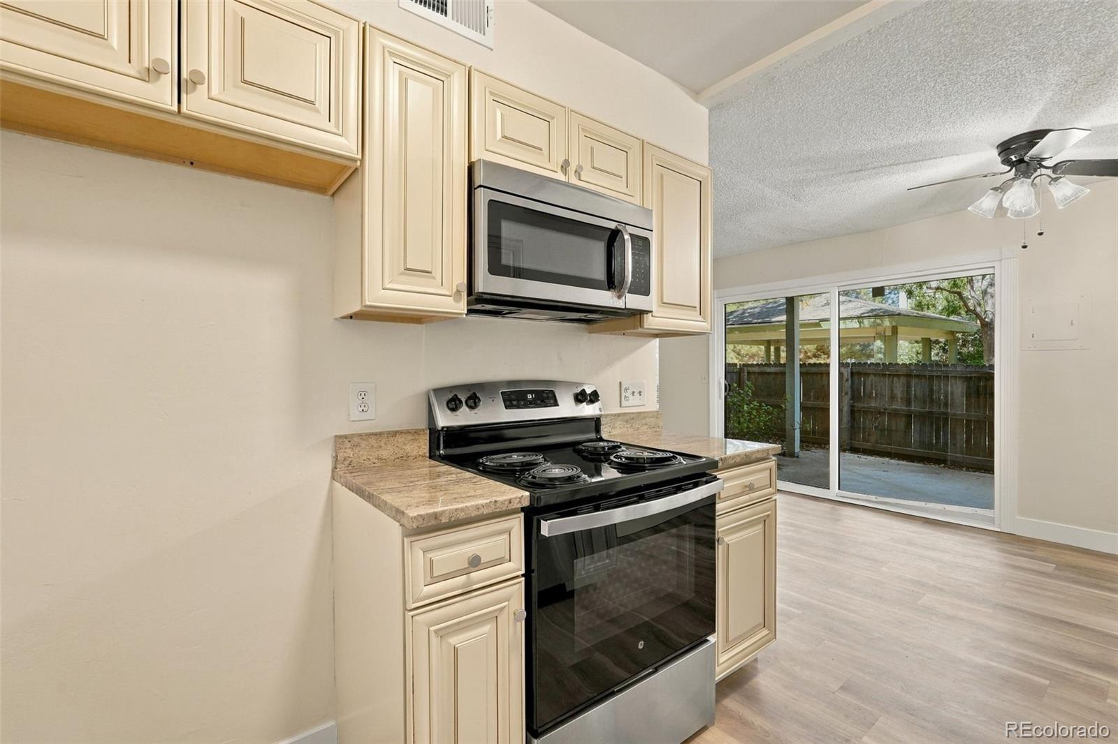 MLS Image #9 for 12165 e ford avenue,aurora, Colorado
